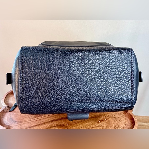 Coach Faye Black Leather Convertible Backpack Crossbody Satchel F30525 Like New - Picture 14 of 17